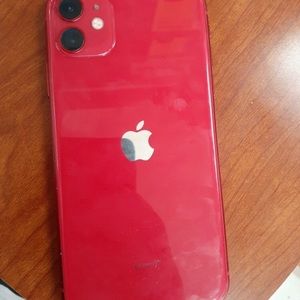 iPhone 11 red